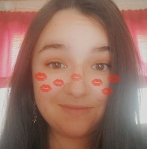 Meet your Posher, Ariel